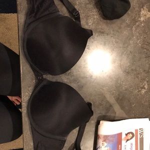 Victoria’s secret bra (push up)
